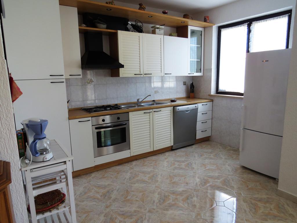 Apartments Mira Медулин Екстериор снимка